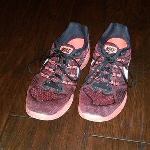 Mens Size 10.5 Nike Running Shoes